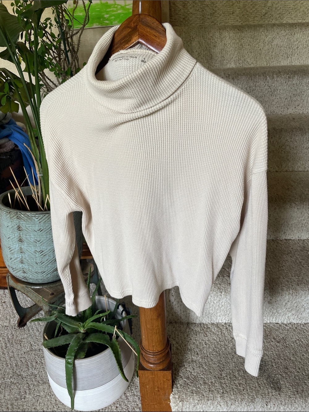 Abercrombie & Fitch Soft A& F Cozy Cream Waffle Turtleneck Thermal Sweater